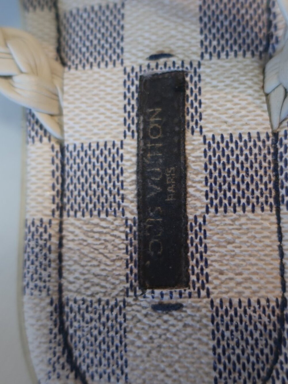Louis Vuitton Damier Azur Beige, Gray Leather Floral Thong Sandals 38 EU/US 8 - Picture 5 of 11